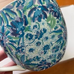 Lilly Pulitzer Set: 2 Oversized Mugs 
"Lion Around" Blue Floral Gold Trim NIB
